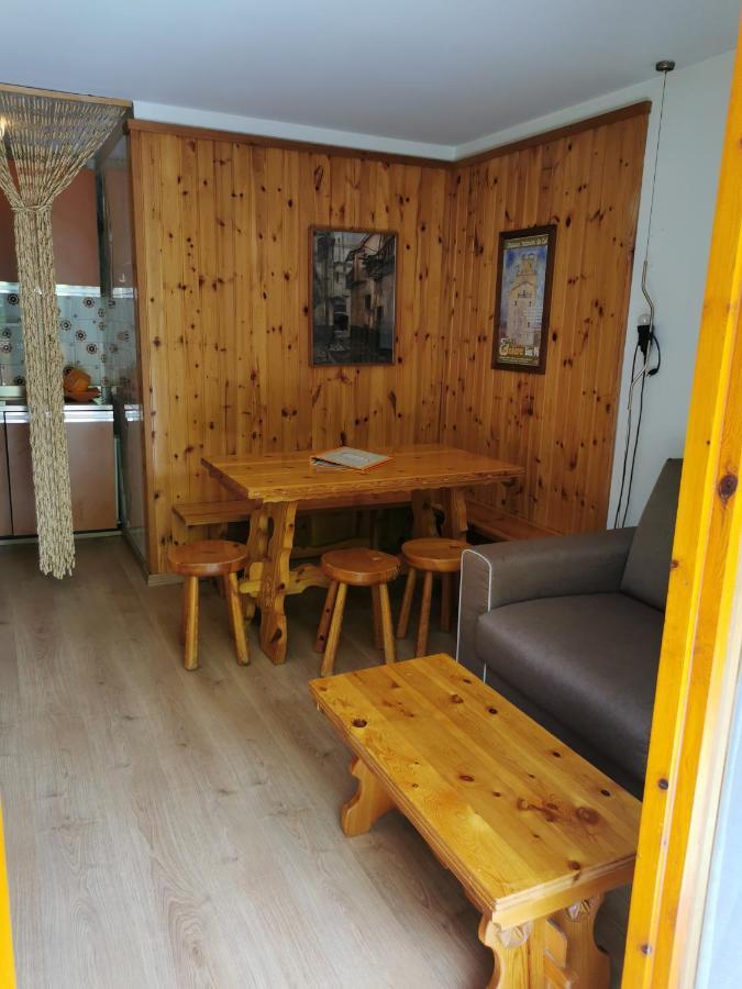 Appartamento Elda La Thuile Luaran gambar