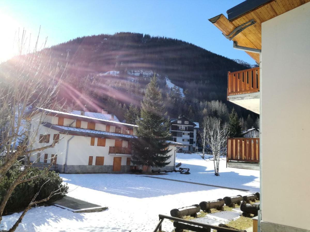 Appartamento Elda La Thuile Luaran gambar