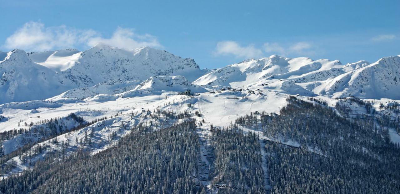 Appartamento Elda La Thuile Luaran gambar